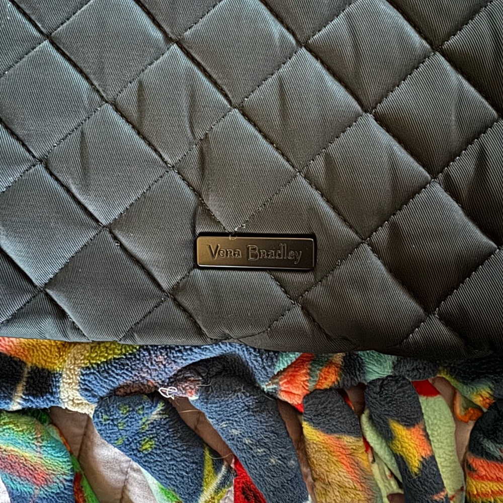 NWT Vera Bradley Oversized Hobo Shoulder Bag - Picture 2 of 6